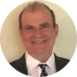 Steven Macnear Headshot