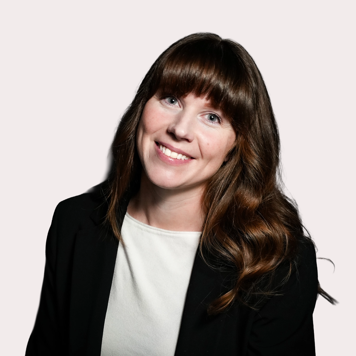 Anna Alarcon Headshot